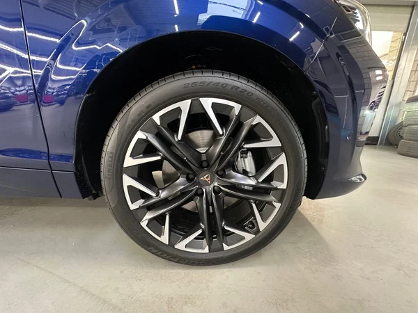 CUPRA Terramar e-Hybrid (PHEV) (2025) — foto 2 van 24