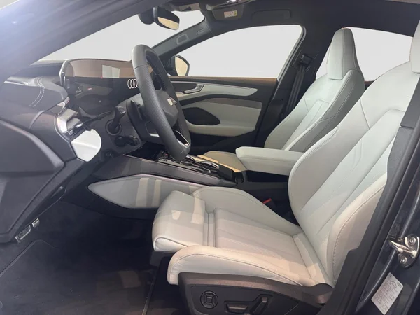 AUDI A6 Dsl (2026) — foto 2 van 22