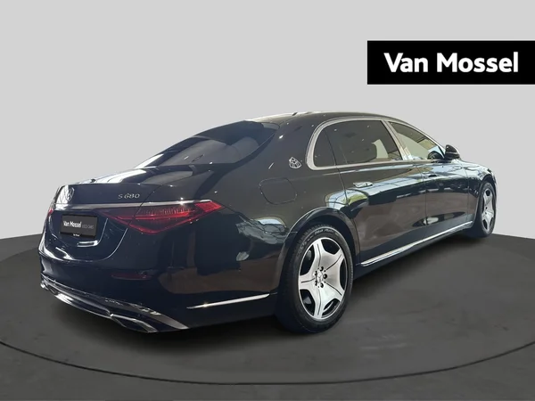 Mercedes-Benz Maybach (2021) — foto 34 van 40