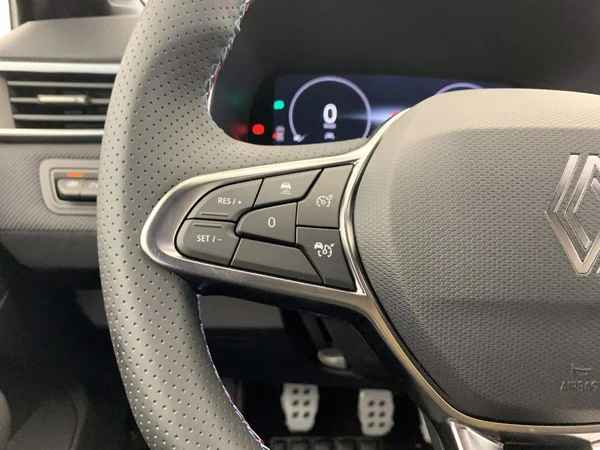 Renault Clio V Phase II (2025) — foto 9 van 25
