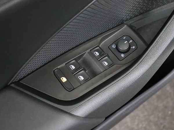 SKODA Octavia (2023) — foto 20 van 30