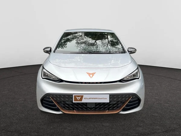 CUPRA Born (2025) — foto 12 van 25