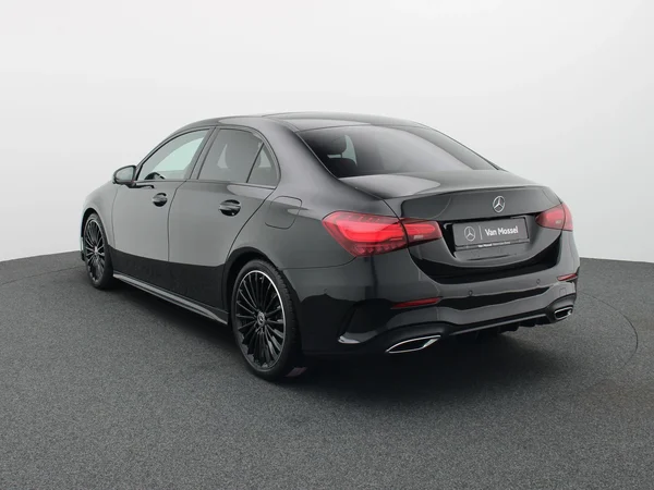 Mercedes-Benz A-Klasse (2023) — foto 12 van 27