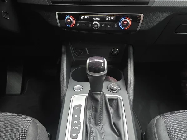 AUDI Q2 (2022) — foto 15 van 18