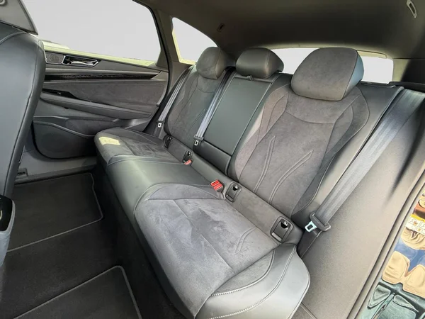 VOLKSWAGEN ID.7 Tourer (2024) — foto 10 van 24