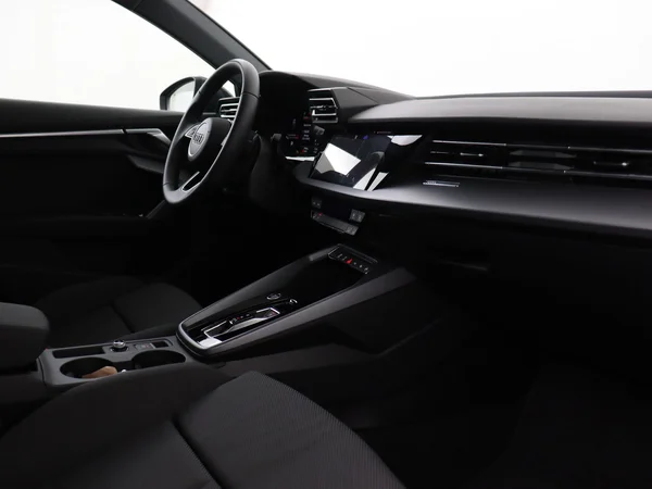 AUDI A3 Sportback (2025) — foto 12 van 18