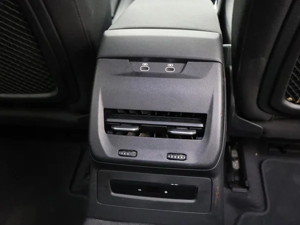 AUDI A5 Avant e-hybrid (PHEV) (2026) — foto 7 van 30