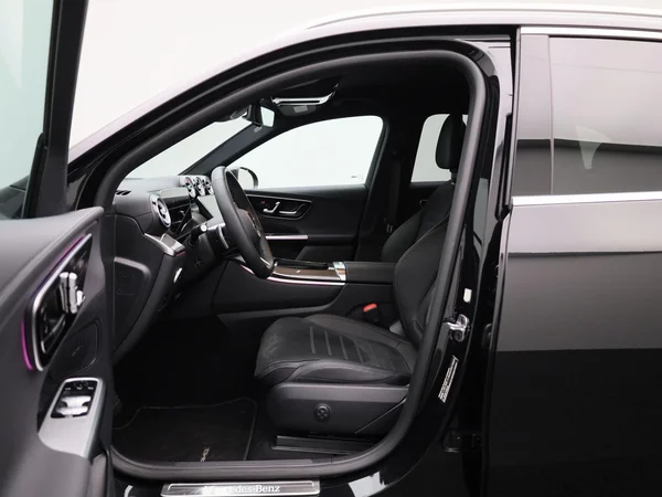 Mercedes-Benz GLC (2025) — foto 51 van 51