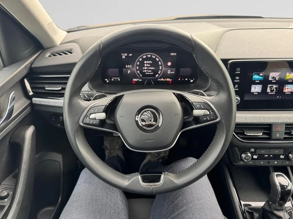 SKODA Kamiq (2024) — foto 11 van 15