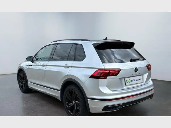 Volkswagen Tiguan (2023) — foto 36 van 39