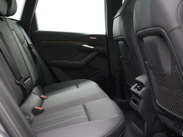 AUDI Q6 e-tron (2025) — foto 22 van 29