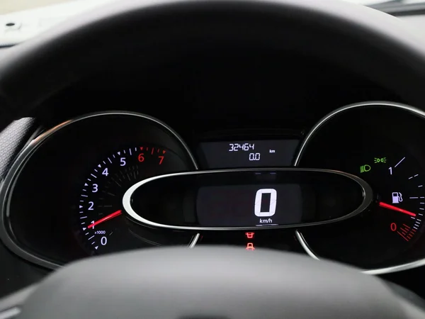Renault Clio (2020) — foto 34 van 35