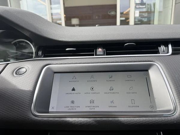 Land Rover Range Rover Evoque (2023) — foto 10 van 26