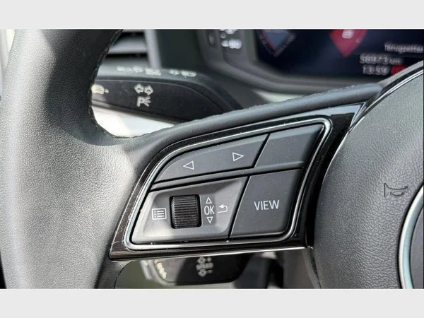 Audi A1 Sportback (2023) — foto 13 van 23
