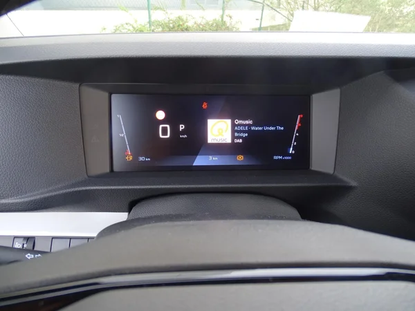 Peugeot Expert (2026) — foto 16 van 34