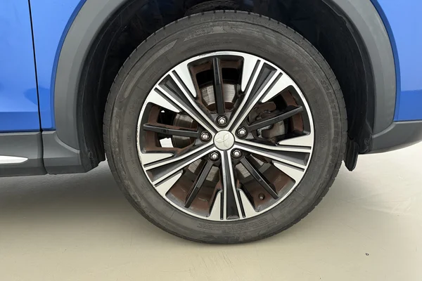Mitsubishi Eclipse Cross (2019) — foto 15 van 29