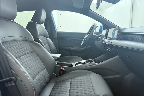 MG MG3 Hybrid+ (HEV) (2025) — foto 16 van 18