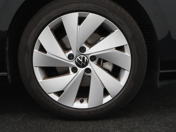 VOLKSWAGEN Golf VIII (2026) — foto 13 van 21