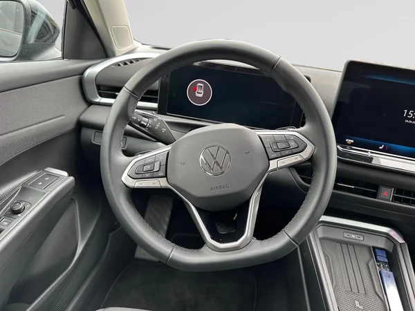 VOLKSWAGEN T-Roc (2025) — foto 13 van 15
