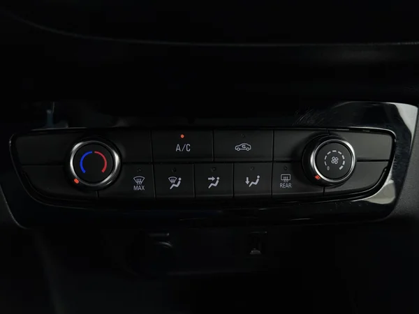 OPEL Corsa (2023) — foto 17 van 27