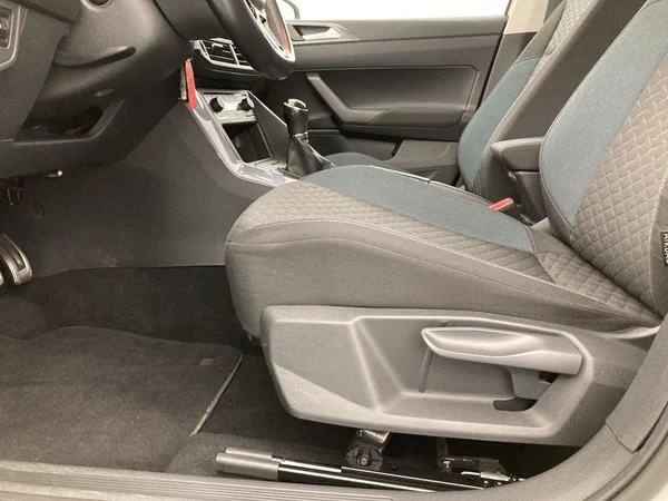 VOLKSWAGEN Polo (2020) — foto 17 van 35