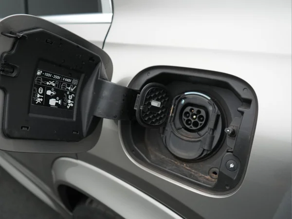 MERCEDES-BENZ GLE PHEV Dsl (V167) (2020) — foto 7 van 41