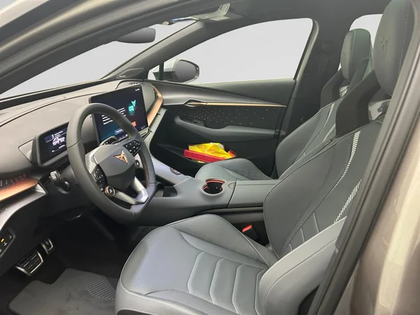 CUPRA Tavascan (2026) — foto 24 van 24