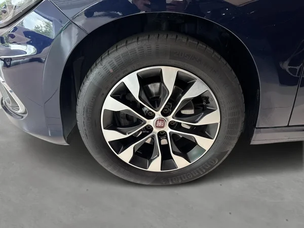 Fiat Tipo (2019) — foto 14 van 16