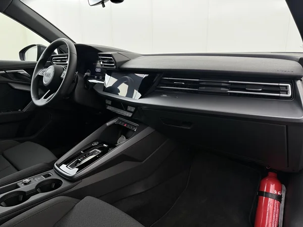AUDI A3 Sportback (2025) — foto 10 van 18