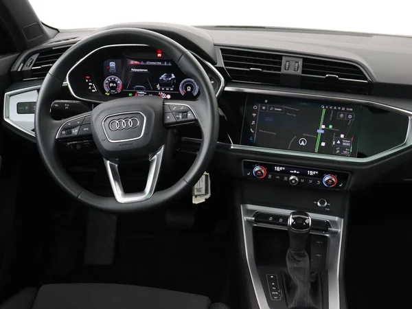 AUDI Q3 (2025) — foto 18 van 19