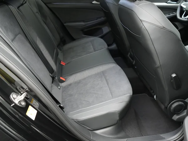 VOLKSWAGEN Golf VIII (2026) — foto 10 van 10