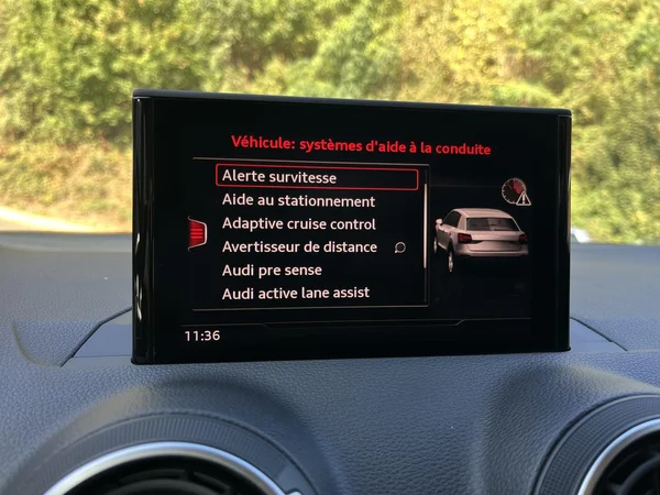 AUDI Q2 (2020) — foto 5 van 17