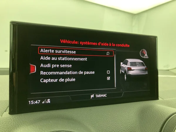 AUDI Q2 (2022) — foto 17 van 36