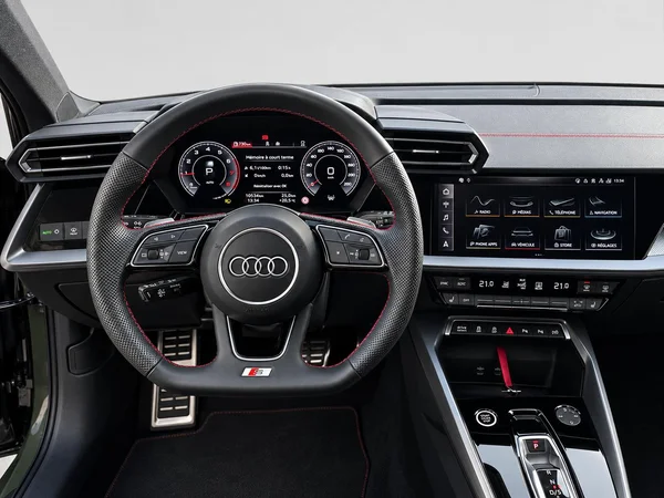 AUDI A3 Sportback (2025) — foto 14 van 16