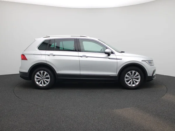 Volkswagen Tiguan (2022) — foto 45 van 48