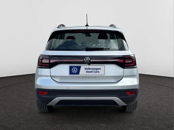 VOLKSWAGEN T-Cross (2020) — foto 5 van 16