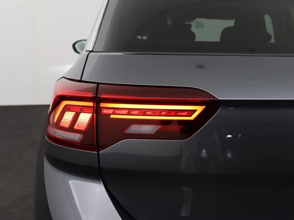 VOLKSWAGEN T-Roc (2025) — foto 7 van 18