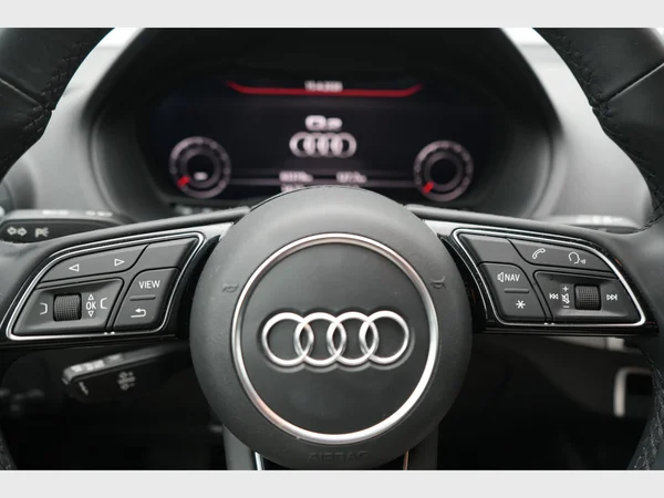 AUDI Q2 (2021) — foto 15 van 25