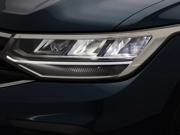 Volkswagen Tiguan (2022) — foto 6 van 41