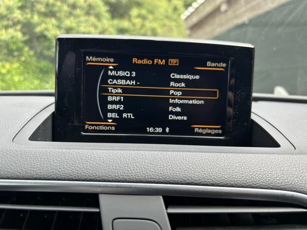 AUDI Q3 Dsl (2018) — foto 11 van 25
