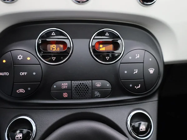 Fiat 500 (2023) — foto 15 van 41
