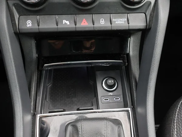 SKODA Kodiaq (2024) — foto 20 van 32