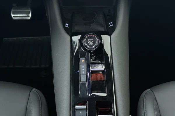 Alfa Romeo Junior (2025) — foto 4 van 17
