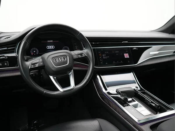 AUDI Q8 Dsl (2019) — foto 4 van 29
