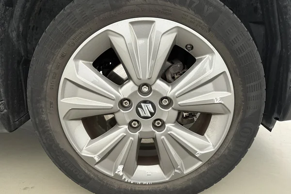 Suzuki Vitara (2021) — foto 10 van 19