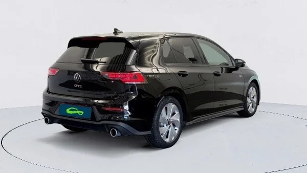 Volkswagen Golf VIII GTI (2024) — foto 9 van 14