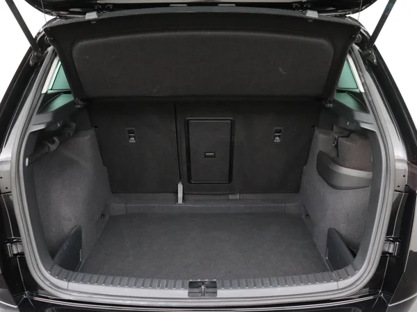 SKODA Karoq (2024) — foto 6 van 18