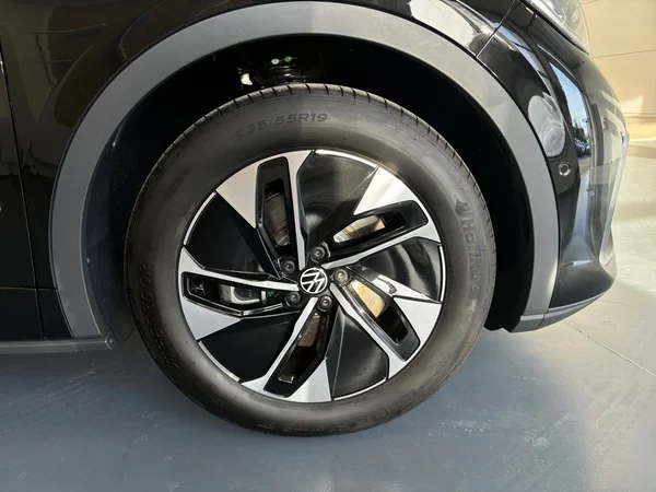 VOLKSWAGEN ID.5 (2025) — foto 18 van 23