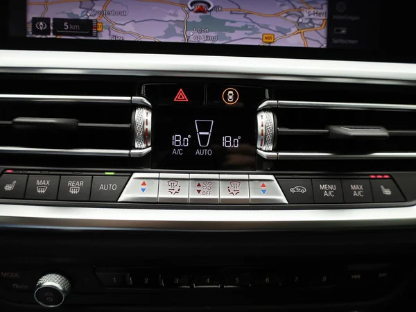 BMW 3 Reeks (2021) — foto 13 van 46