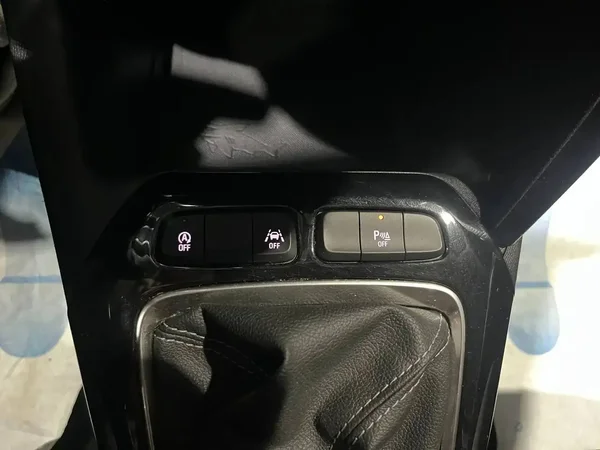 Opel Corsa (2020) — foto 3 van 19